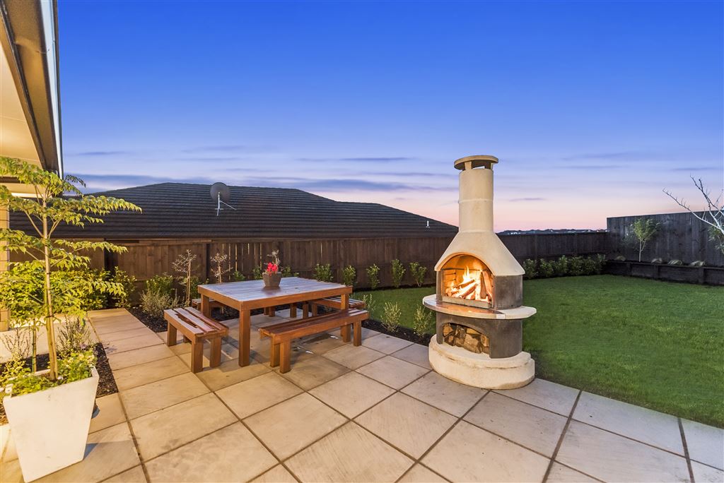 Buschbeck | 3-in-1 Outdoor BBQ, Pizza Oven, and Fireplace | Rondo | Outdoor Grill | Outdoor Pizza Oven | 2 Years Warranty