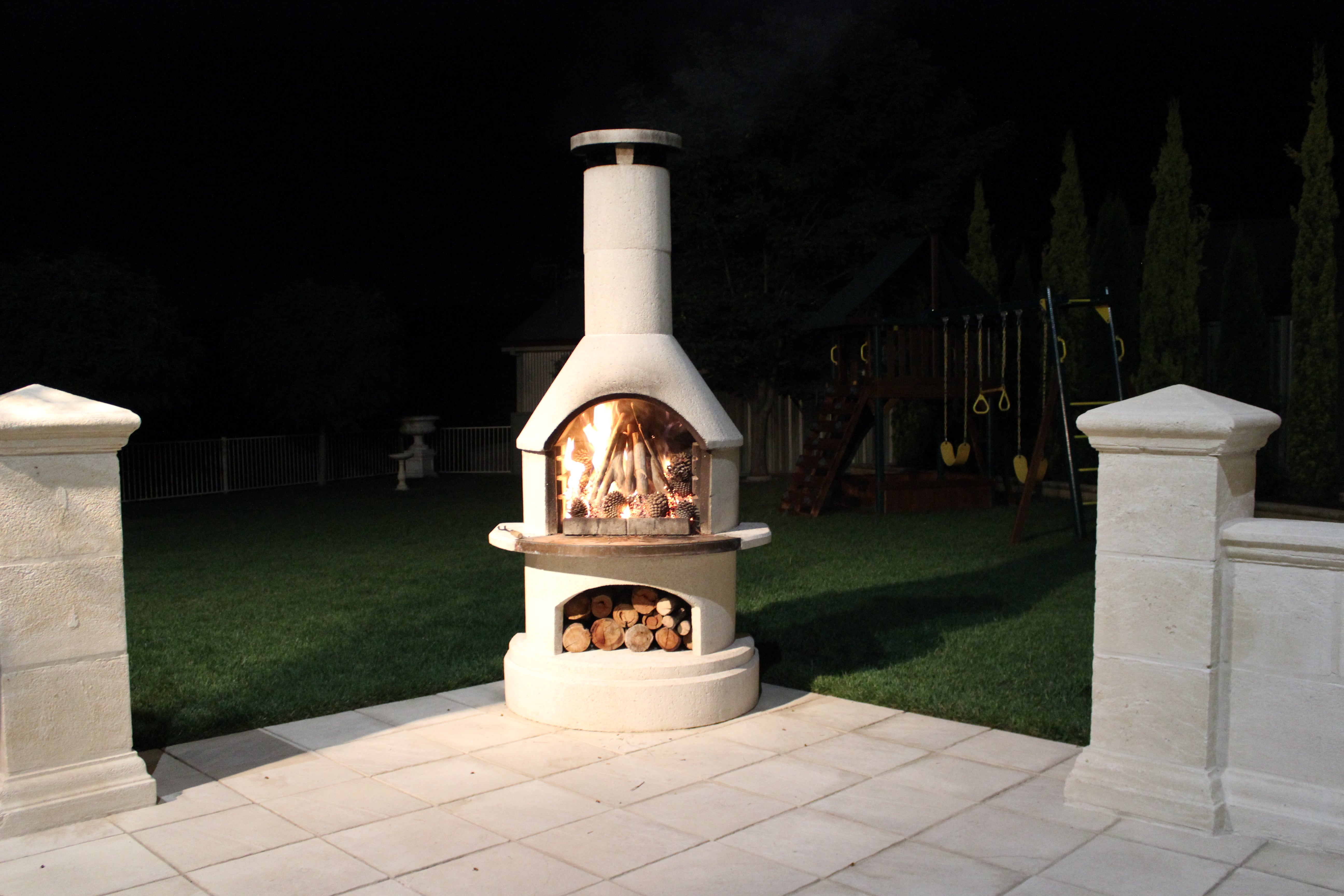Buschbeck | 3-in-1 Outdoor BBQ, Pizza Oven, and Fireplace | Built-in | Rondo